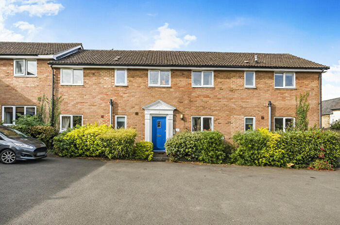 1 Bedroom Apartment For Sale In Badgers Close, Forest Hill, Oxfordshire, OX33