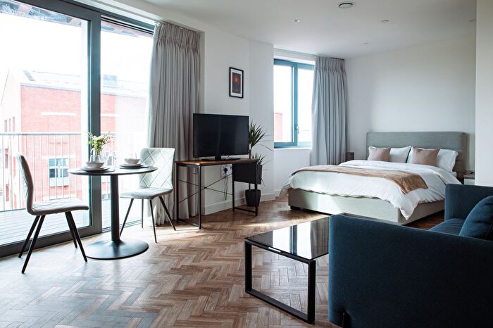 Studio To Rent In Skyline Apartments, Makers Yard, Bromley By Bow, E3