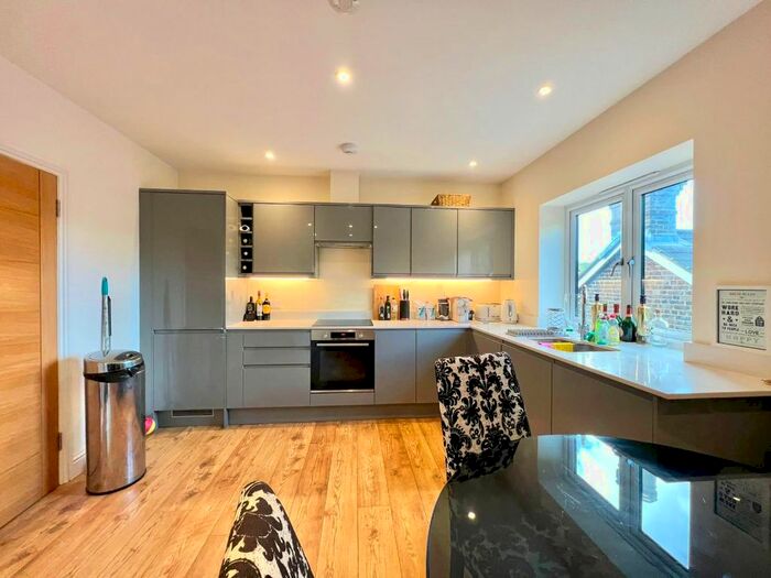 2 Bedroom Flat To Rent In Birchwood Court, Godstone Road, Kenley, CR8