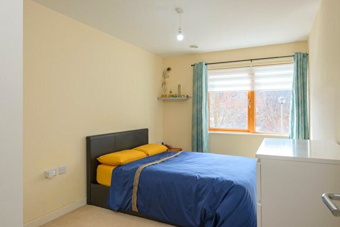 2 Bedroom Flat For Sale In Ducrow Court, St Pauls, BS2