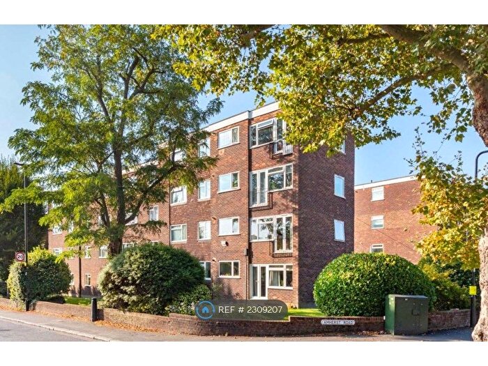 2 Bedroom Flat To Rent In Amherst Rd, London, W13