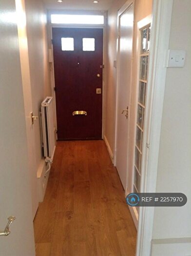 1 Bedroom Flat To Rent In Renforth Street, London, SE16