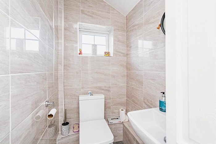 2 Bedroom Semi-Detached House For Sale In Deepdale Lane, Dudley, DY3