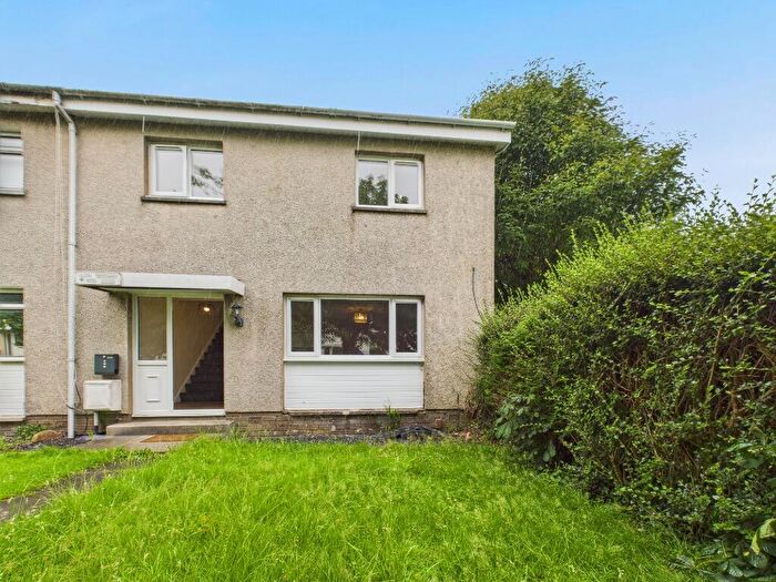 3 Bedroom End Of Terrace House To Rent In Glen Dessary, St. Leonards, East Kilbride, G74