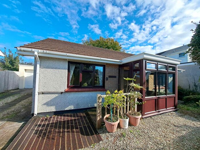 2 Bedroom Detached Bungalow For Sale In Longfield Close, Callington, Cornwall, PL17