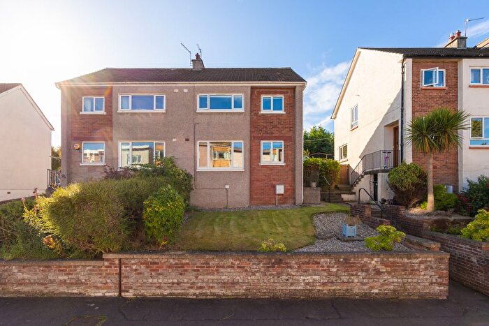 3 Bedroom Villa For Sale In Caiystane Gardens, Edinburgh, EH10