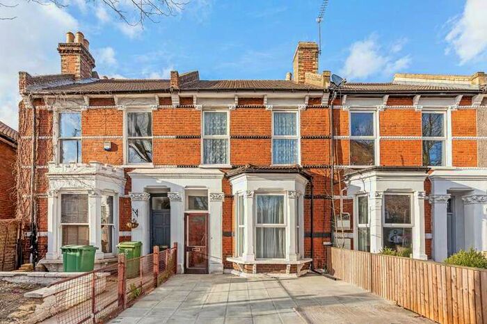 4 Bedroom Terraced House To Rent In Grove Vale, London SE22