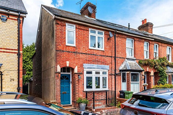 3 Bedroom End Of Terrace House For Sale In Albion Road, Reigate, Surrey, RH2