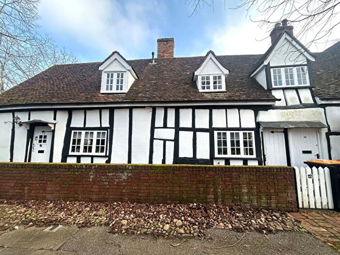 1 Bedroom Maisonette For Sale In Bunyans Mead, High Street, Elstow, Bedford, MK42