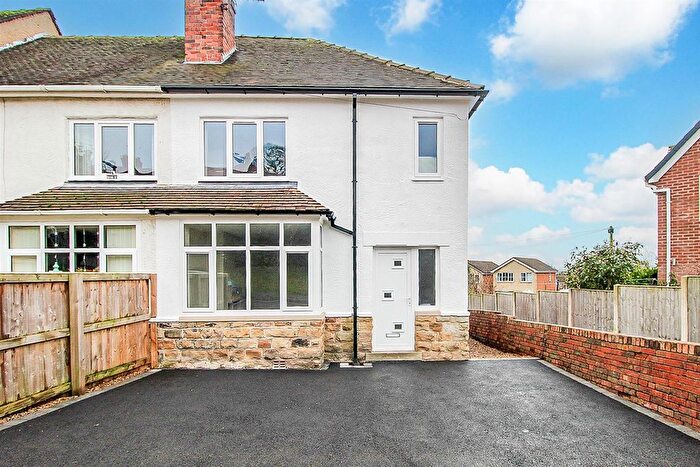 3 Bedroom End Terrace House For Sale In The Orchard, Ossett, WF5