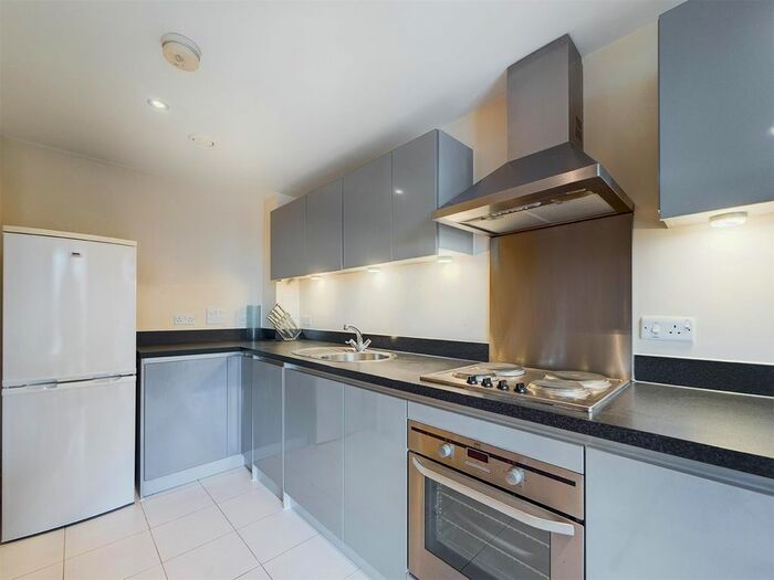 1 Bedroom Flat To Rent In Reed House, Durnsford Road, London, SW19