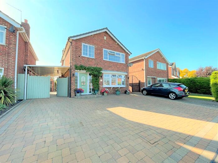 3 Bedroom Detached House For Sale In Park Road, Barnstone, NG13