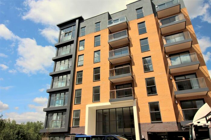2 Bedroom Flat To Rent In Osprey House, Bedwyn Mews, Reading RG2