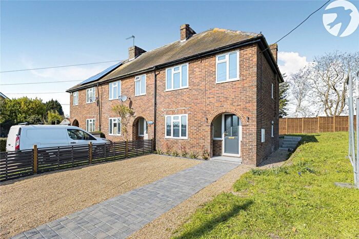 3 Bedroom End Terrace House For Sale In Hockenden Lane, Swanley, BR8