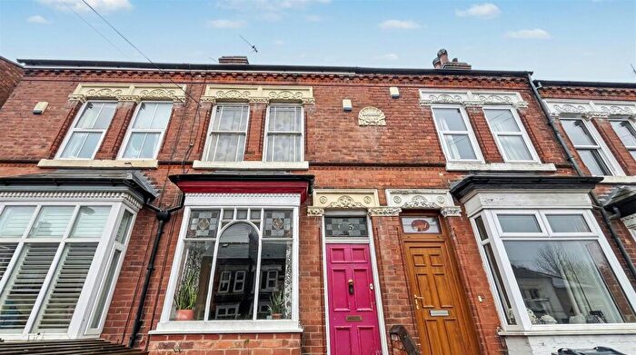 3 Bedroom Terraced House For Sale In Station Road, Kings Heath, B14