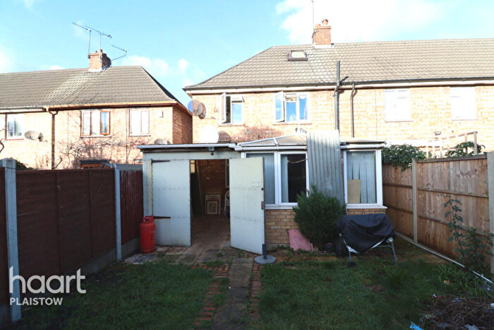 3 Bedroom End Of Terrace House For Sale In Holborn Road Plaistow, London, E13