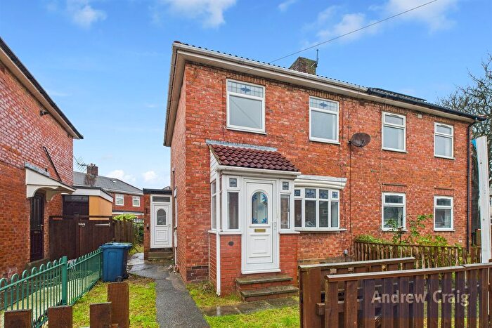 3 Bedroom Semi Detached House For Sale In Centenary Avenue, South Shields, NE34