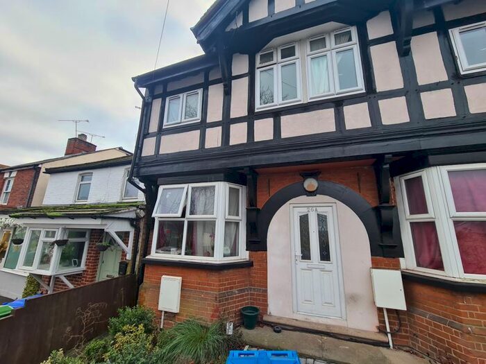 1 Bedroom Flat To Rent In Church Lane East, Aldershot, GU11