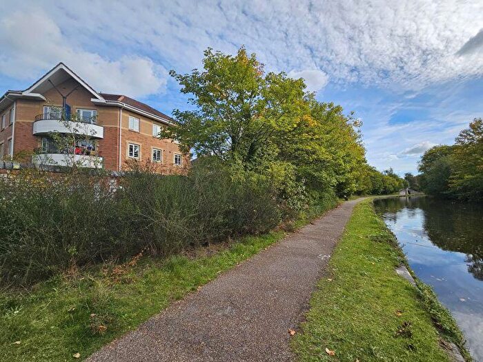 2 Bedroom Apartment For Sale In Burlington House, Waterside Drive, Hockley, B18