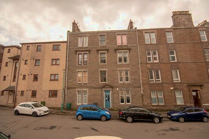 1 Bedroom Flat To Rent In Gowrie Street, Dundee, DD2
