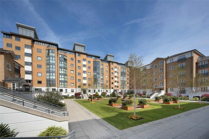3 Bedroom Flat For Sale In Prices Court, Cotton Row, SW11