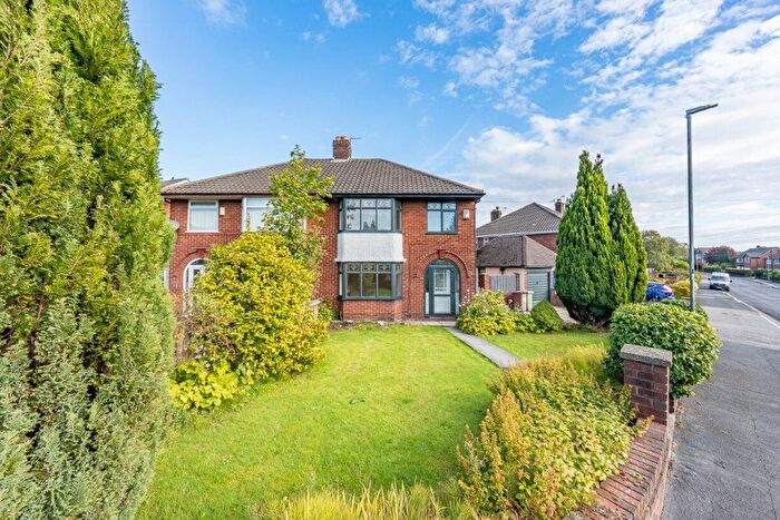 3 Bedroom Semi-Detached House For Sale In Fairholme Avenue, Eccleston Park, L34