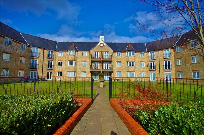 1 Bedroom Flat To Rent In Watford, Hertfordshire, WD24