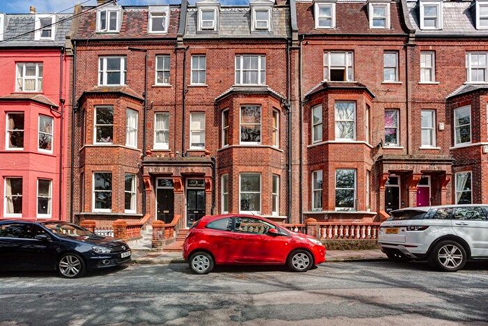 1 Bedroom Flat To Rent In College Terrace, Brighton, East Sussex, BN2