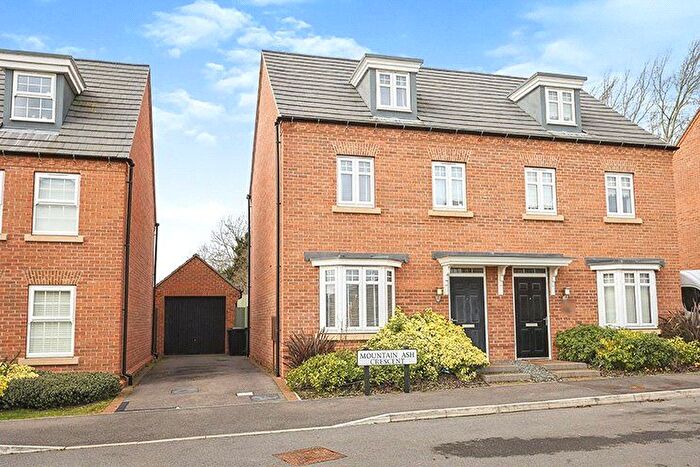 3 Bedroom Semi-detached House For Sale In Mountain Ash Crescent, Edwalton, Nottingham, Nottinghamshire, NG12