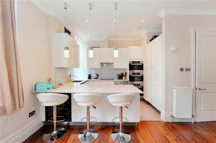 1 Bedroom Flat To Rent In Montagu Mansions, London, W1U