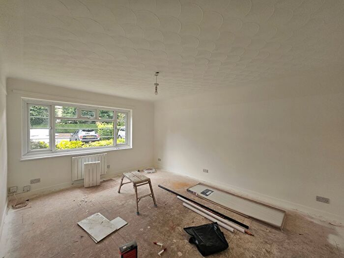 2 Bedroom Flat To Rent In Banister Grange, Banister Road, Southampton, SO15