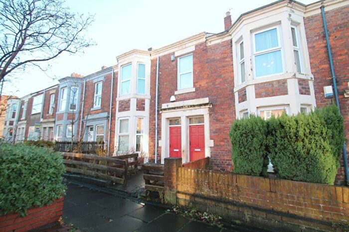 3 Bedroom Flat To Rent In Hotspur Street, Newcastle Upon Tyne, NE6