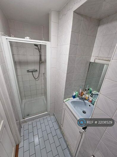 1 Bedroom Flat To Rent In North Gower Street, London, NW1