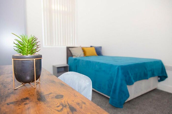 4 Bedroom House Of Multiple Occupation To Rent In Abercorn Street, Barrow-In-Furness, Cumbria, LA14