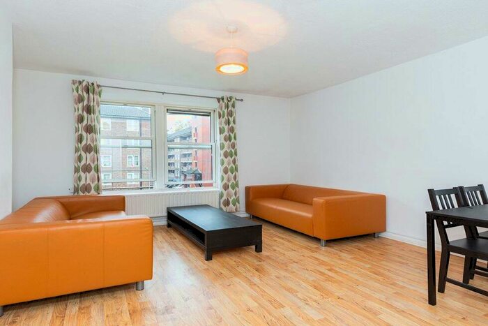 3 Bedroom Flat To Rent In Amhurst Road, Hackney, E8