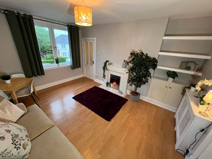 2 Bedroom Flat To Rent In Anderson Road, Hilton, Aberdeen, AB24