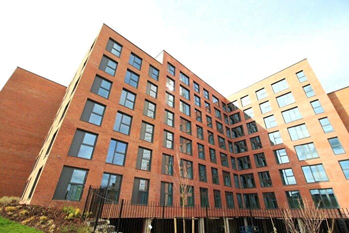 2 Bedroom Flat To Rent In Axium, Windmill Street, Birmingham, B1