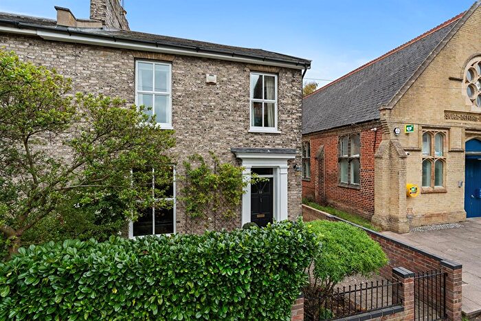 3 Bedroom Semi-Detached House For Sale In Essex Street, Norwich, NR2