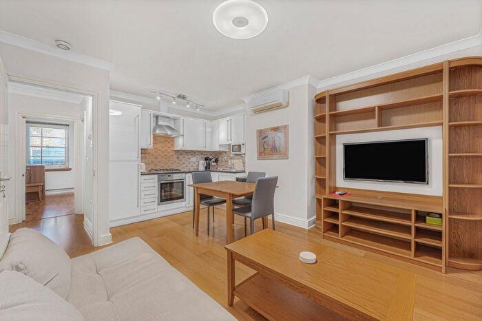 2 Bedroom Flat To Rent In Villiers Street, Charing Cross, WC2N