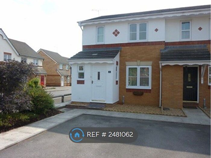 3 Bedroom End Of Terrace House To Rent In Arthurs Gardens, Southampton, SO30