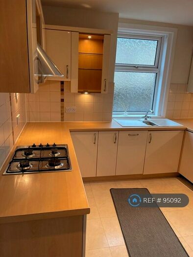 2 Bedroom Flat To Rent In Kethers Street, Motherwell, ML1