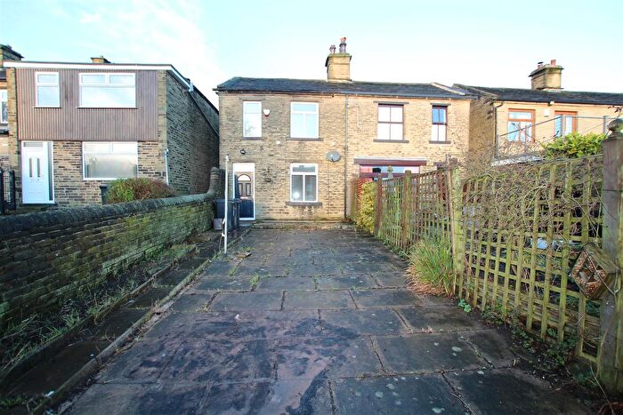 2 Bedroom End Of Terrace House To Rent In Shelf Hall Lane, Shelf, Halifax, HX3