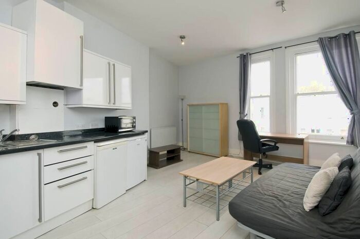 1 Bedroom Flat To Rent In Longridge Road, London, SW5