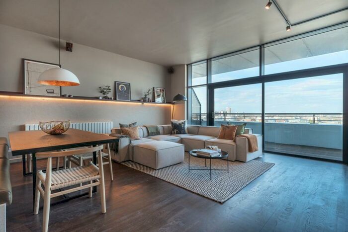 3 Bedroom Apartment To Rent In Degrees North, Newcastle Upon Tyne, NE1