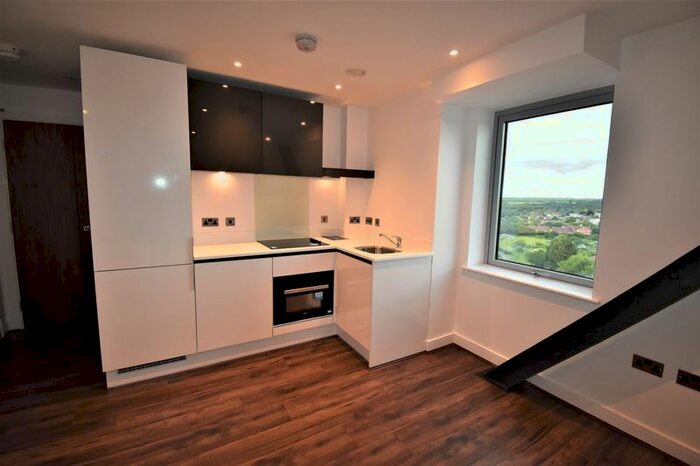 1 Bedroom Flat To Rent In Churchill Way, Basingstoke, RG21