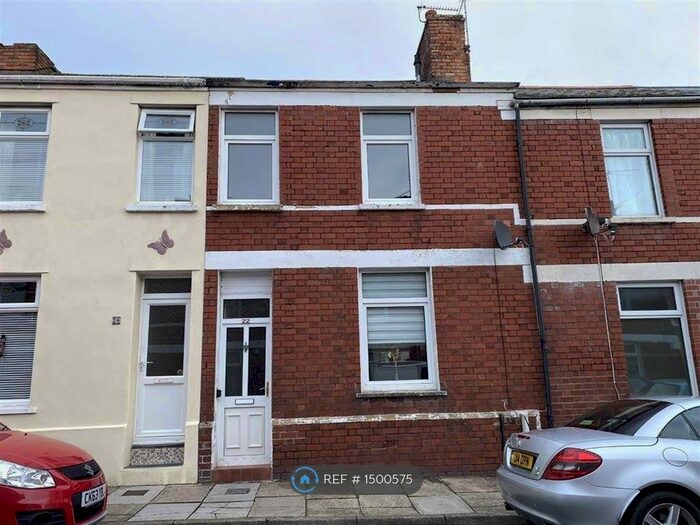 3 Bedroom Terraced House To Rent In Vale Street, Barry, CF62