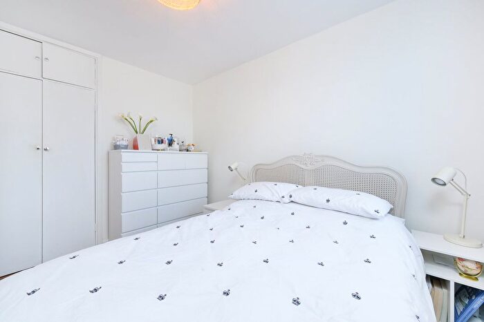 2 Bedroom Flat For Sale In Constable House, Adelaide Road, NW3