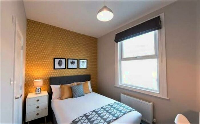 1 Bedroom Property To Rent In Westfield Road, Reading, RG4