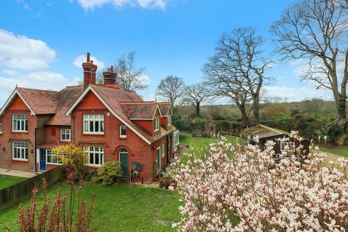 3 Bedroom Semi-Detached House For Sale In Waldron, Heathfield, TN21
