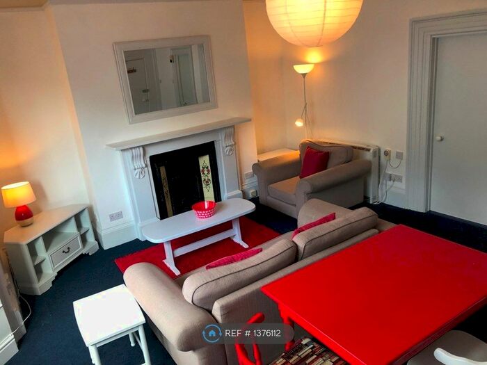 1 Bedroom Flat To Rent In Hill Park Crescent, Plymouth, PL4